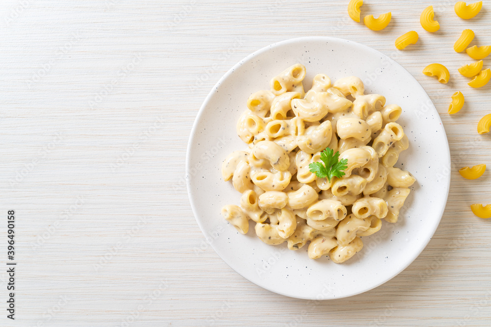 macaroni and cheese with herbs macaroni and cheese with herbs
