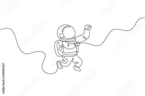 Single continuous line drawing of young cosmonaut scientist discovering spacewalk universe in vintage style. Astronaut cosmic traveler concept. Trendy one line draw design vector graphic illustration