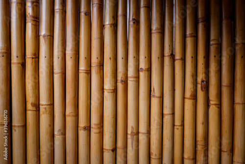 Fototapeta Naklejka Na Ścianę i Meble -  Old brown tone bamboo plank fence texture for background