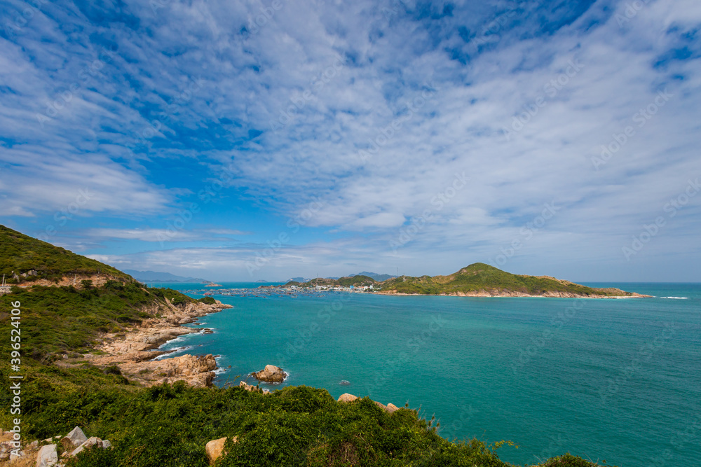 Vietnam ocean road from Phan Rang to Cam Ranh