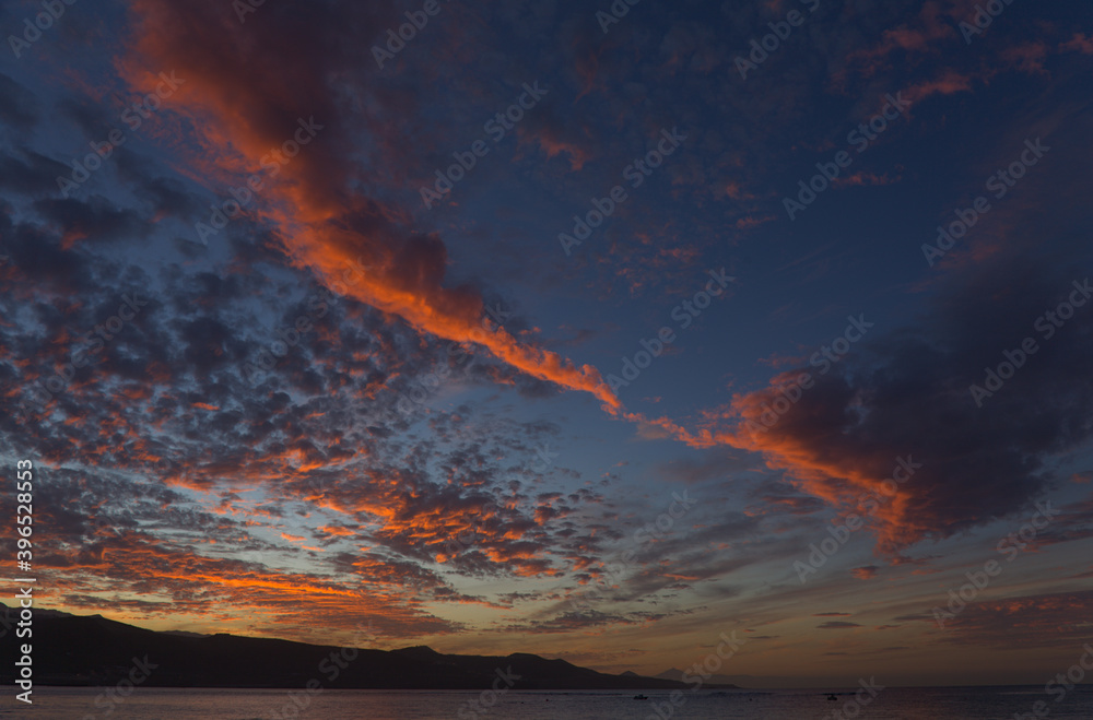 Beautiful sunset over Las Canteras beach in Las Palmas de Gran Canaria Beautiful sunset over Las Canteras beach in Las Palmas de Gran Canaria