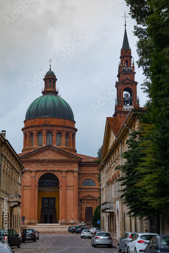 cassalmaggiore cathedral on a cloudy day