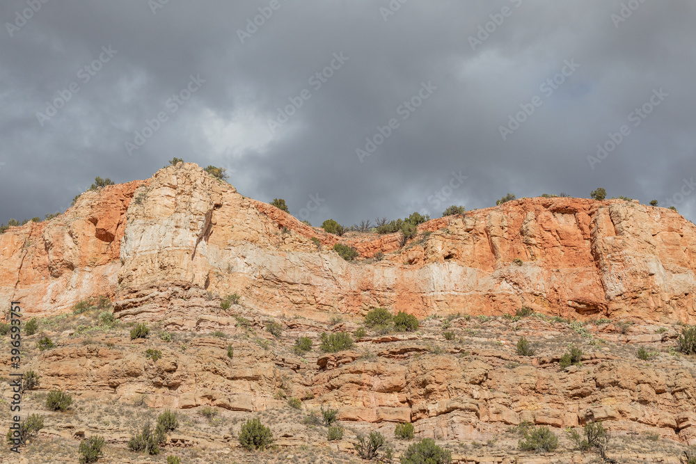 Fototapeta premium Scenic Autumn Landscape in the Verde River Canyon Arizona