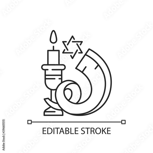 Shofar linear icon. Ancient musical horn. Shophar. Ram horn. Jewish public, religious occasions. Thin line customizable illustration. Contour symbol. Vector isolated outline drawing. Editable stroke