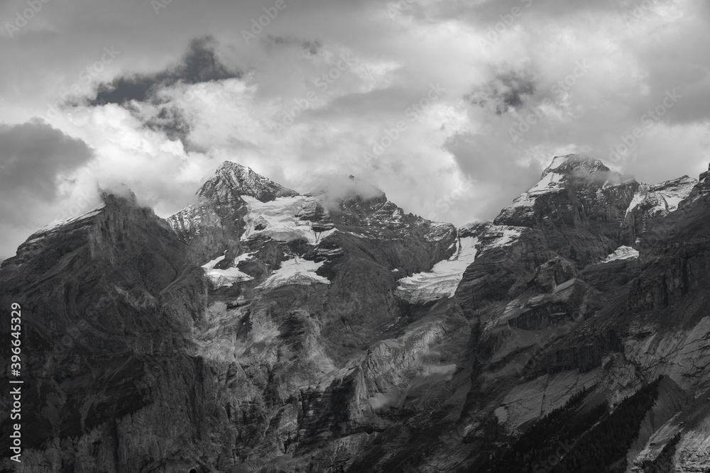Obraz premium Kandersteg ein Traum in den Alpen der Schweiz