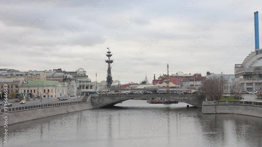 Moscow, Russia, Nov 11, 2020: Embankment of Vodootvodny Canal. Traffic on Maly Kamenny bridge Moscow, Russia, Nov 11, 2020: Embankment of Vodootvodny Canal. Traffic on Maly Kamenny bridge