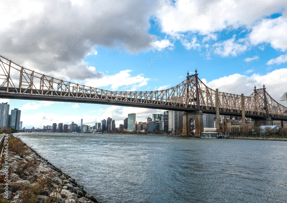 Fototapeta premium Queensboro bridge in New York 