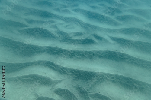 Obraz na plátne sand patterns on the ocean floor in hawaii