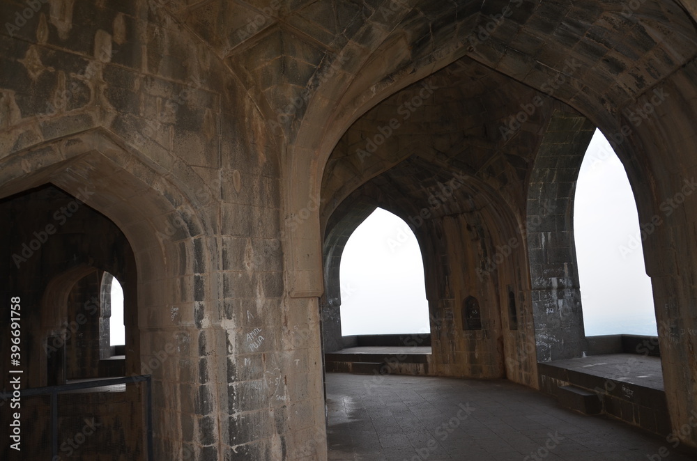 Arch at the Chandbiwi ka Mahal
