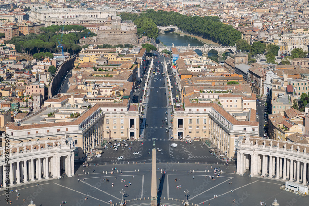 Saint Peter's Square in Vatican City, Rome Skyline of the city.