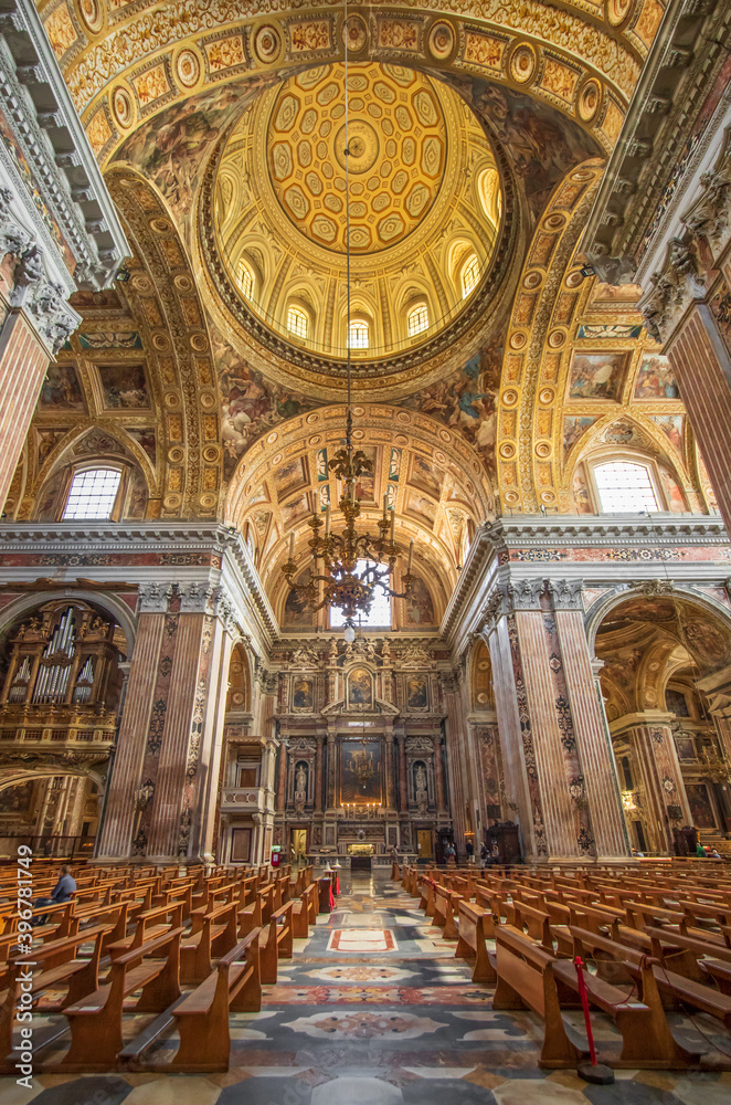 Obraz premium Naples, Italy - completed in 1750 and one of the finest example of italian Baroque, the Church of Gesù Nuovo is a highlight in Naples. Here in particular it's interiors