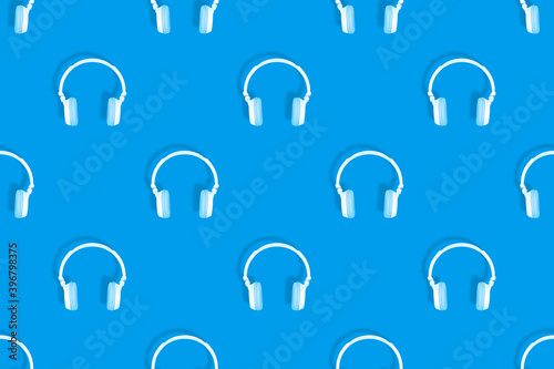 Seamless patterns. Headphones seamless pattern. Headphones background.