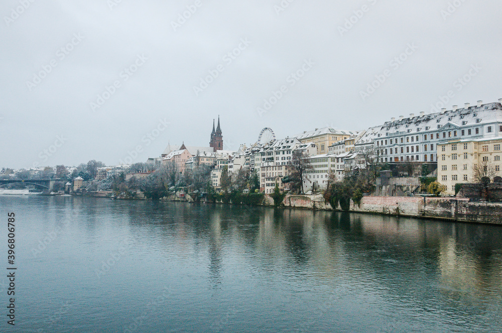Basel, Münster, Kirche, Pfalz, Rhein, Rheinufer, Riesenrad, Grossbasel, Altstadt, Altstadthäuser, Wettsteinbrücke, Winter, Schnee, Schweiz Basel, Münster, Kirche, Pfalz, Rhein, Rheinufer, Riesenrad, Grossbasel, Altstadt, Altstadthäuser, Wettsteinbrücke, Winter, Schnee, Schweiz