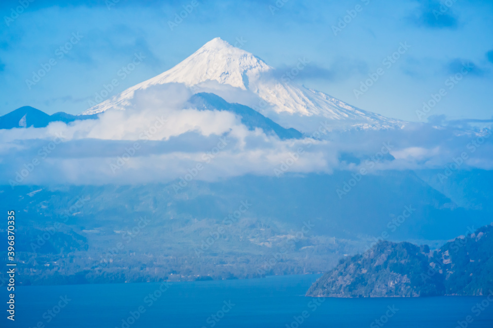 Εκτύπωση καμβά Beautiful view to Calafquen Lake and Lanin Volcano, Chile.