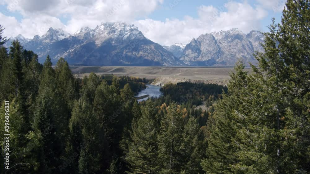 Mountain Range with lake in Wyoming Mountain Range with lake in Wyoming