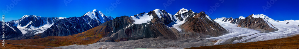 Fototapeta premium Altai Tavan Bogd National Park