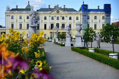 Fototapeta Naklejka Na Ścianę i Meble -  Białystok, Pałac oraz park Branickich. 