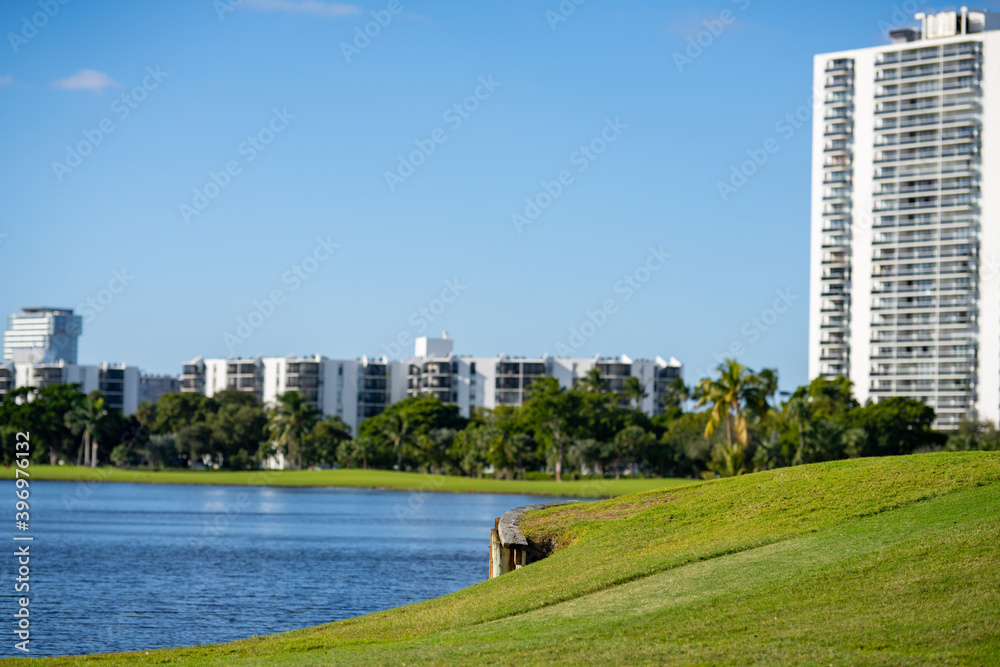 Obraz premium Beautiful colorful golf course landscape photo