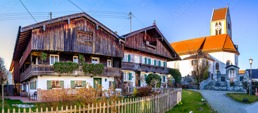 typical bavarian farmhouse near the alps