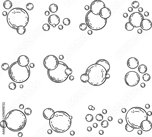 Vector Bubbles flat line icons set. Soap foam, fizzy drink, oxygen bubble pictogram, effervescent effect vector illustrations, outline signs. Design Elements
