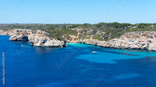 Fototapeta Naklejka Na Ścianę i Meble -  cala del moro Bay in Mallorca