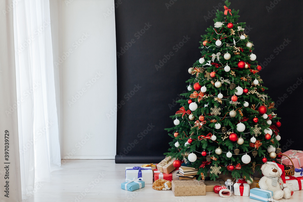 Christmas tree decor garlands New Year's Eve holiday Christmas tree decor garlands New Year's Eve holiday
