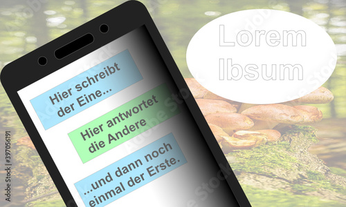 Teilansicht eines schrägen Smartphones und einer weißen Sprechblase vor Hintergrundbild mit verringerter Deckkraft