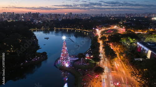 Fototapeta Naklejka Na Ścianę i Meble -  Sao Paulo city and christmas tree in Ibirapuera Park.