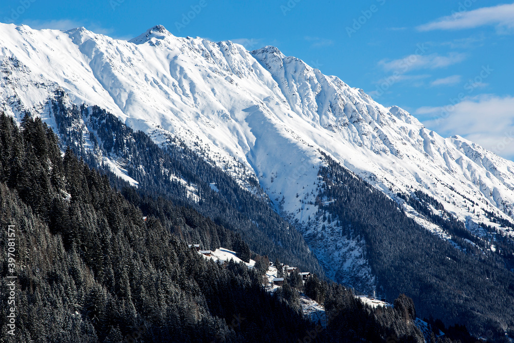 Obraz premium Mountain landscape in the Austrian Alps