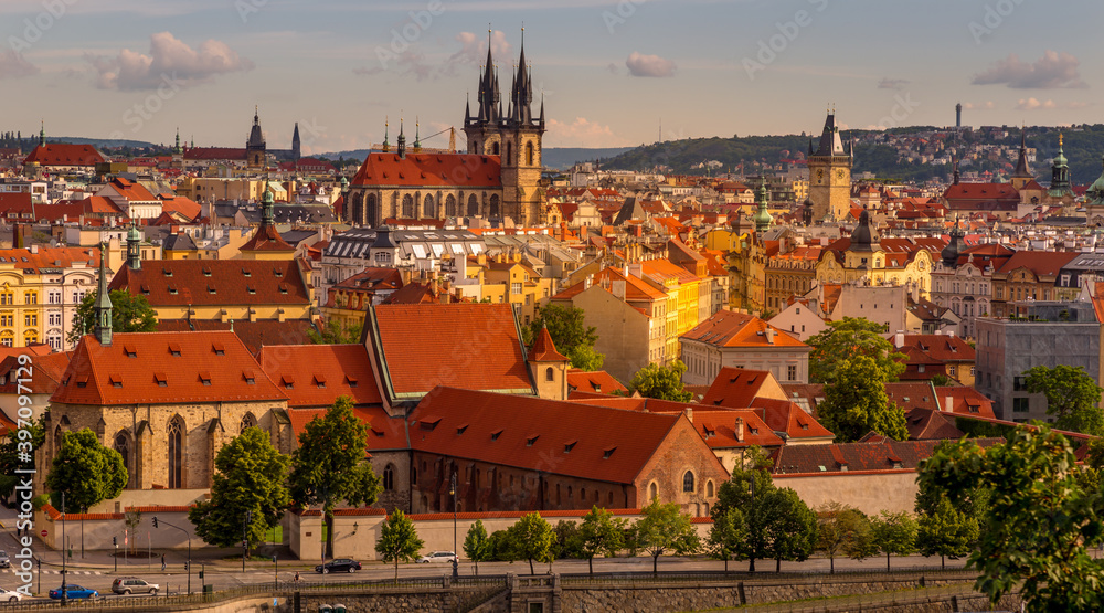 Obraz premium Panoramic view of picturesque Prague city on sunset. Prague, Czech Republic