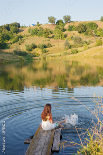 couple on the lake