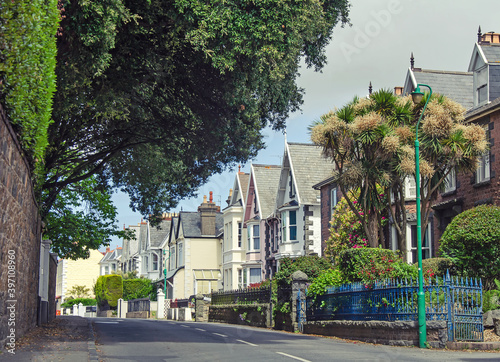 Nice suburban place in Guernsey