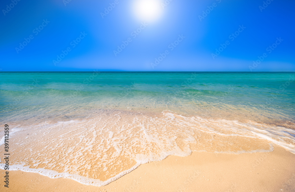 Ocean Beach Scene and Sun Shine 