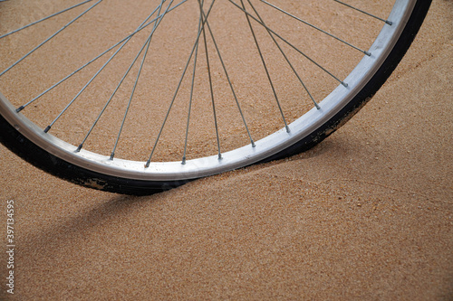 Beautiful beach bike wheels during the holidays
