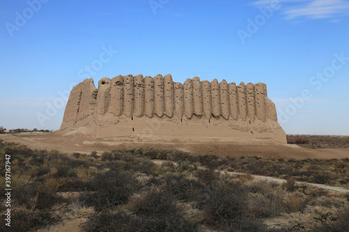 Great Girl Castle is located in the ancient city of Merv in Turkmenistan. The castle was built from mudbrick during the Seljuk period. Mary, Turkmenistan.