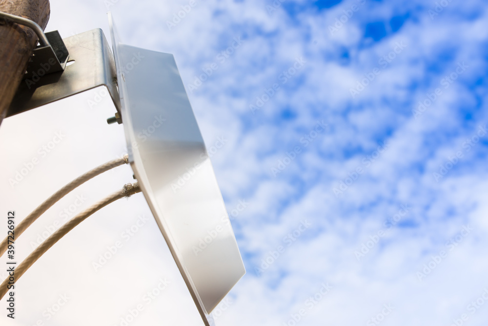 Fototapeta premium 4G antenna. Poor cellular coverage.