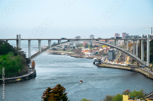 Viev of the city and the Arrabida Bridge in Porto, Portugal. © Katarzyna
