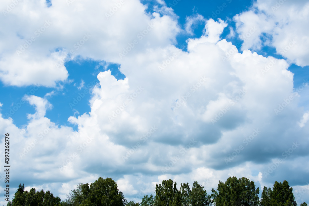 Obraz premium Soft cloud texture on blue sky background