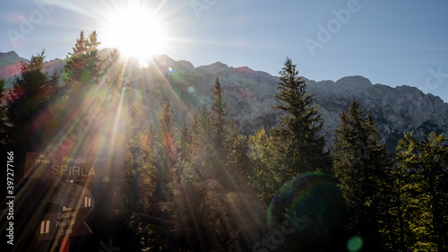 Fotografi mountain glow
