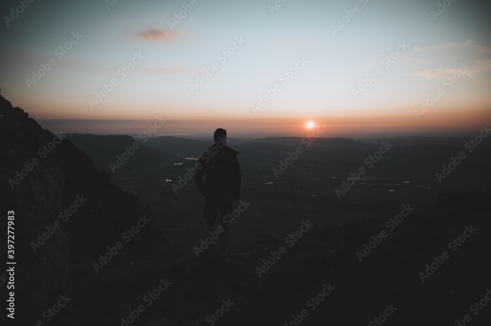 Ausblick vom Grünten während dem Sonnenuntergang
