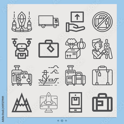 Simple set of cruise related lineal icons.