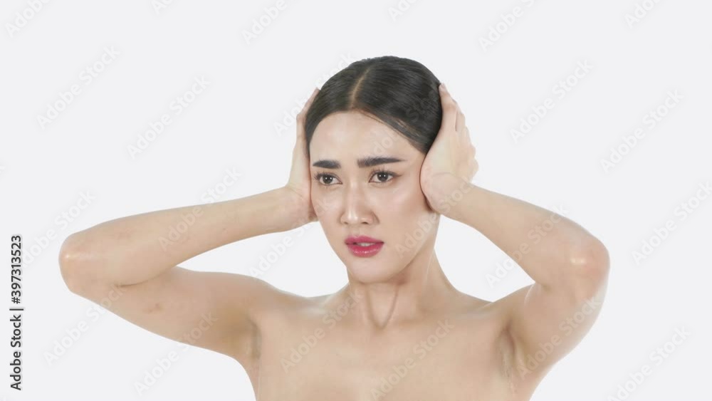 Beauty concept of 4k Resolution. Asian women are stressed with wrinkles on their face. Beauty concept of 4k Resolution. Asian women are stressed with wrinkles on their face.