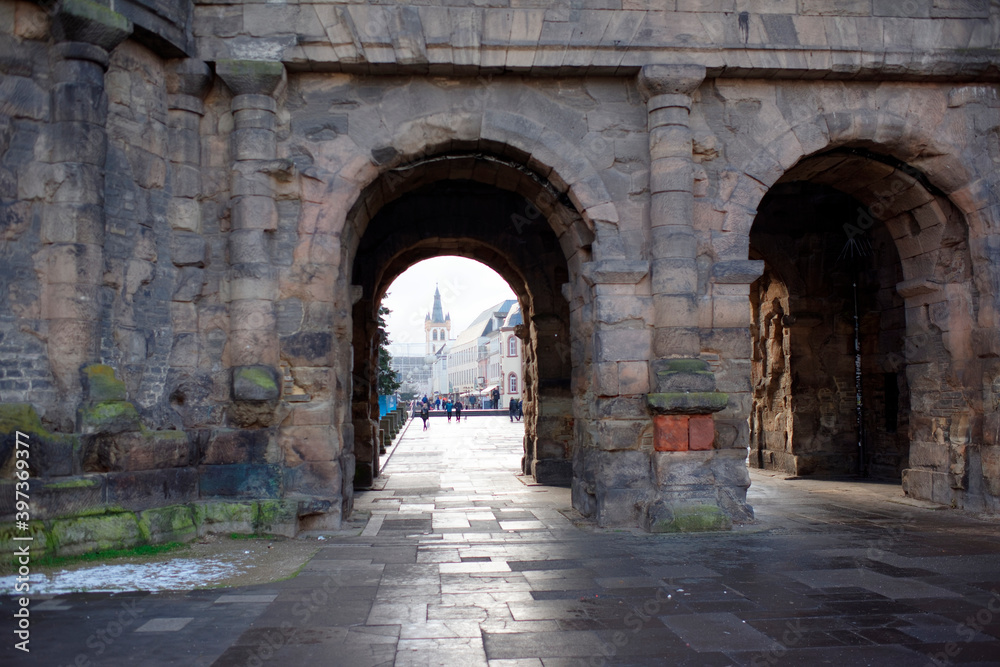 Fototapeta premium Porta Nigra (Black Gate) - the biggest and most well-preserved ancient gates worldwide