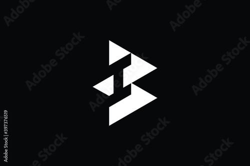 HB logo letter design on luxury background. BH logo monogram initials letter concept. HB icon logo design. BH elegant and Professional letter icon design on black background. H B BH HB