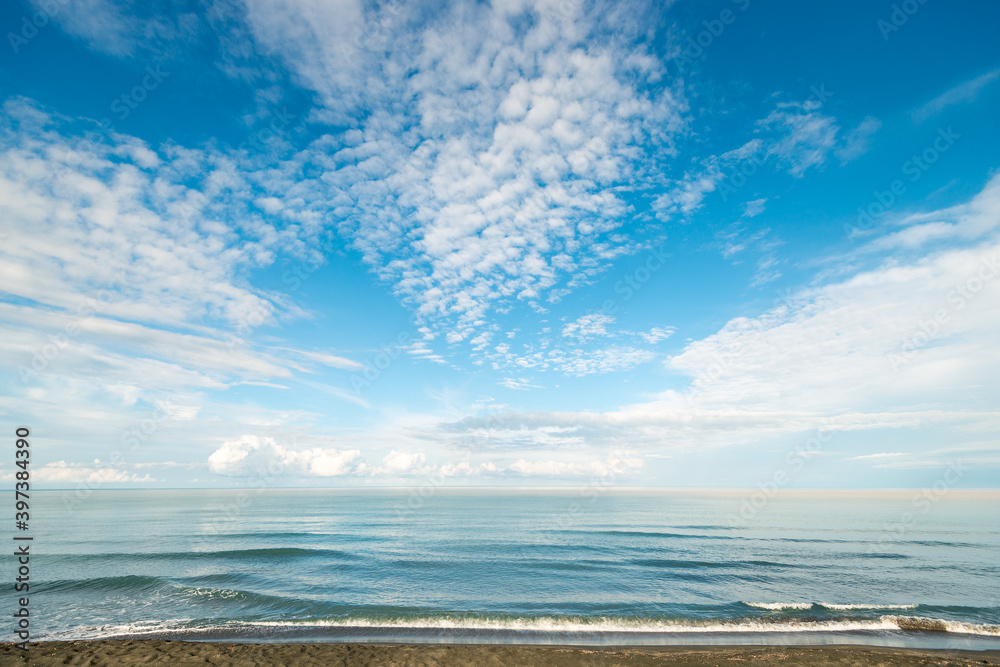Fototapeta premium blue sky with clouds over the sea, wallpapers, seascape, background