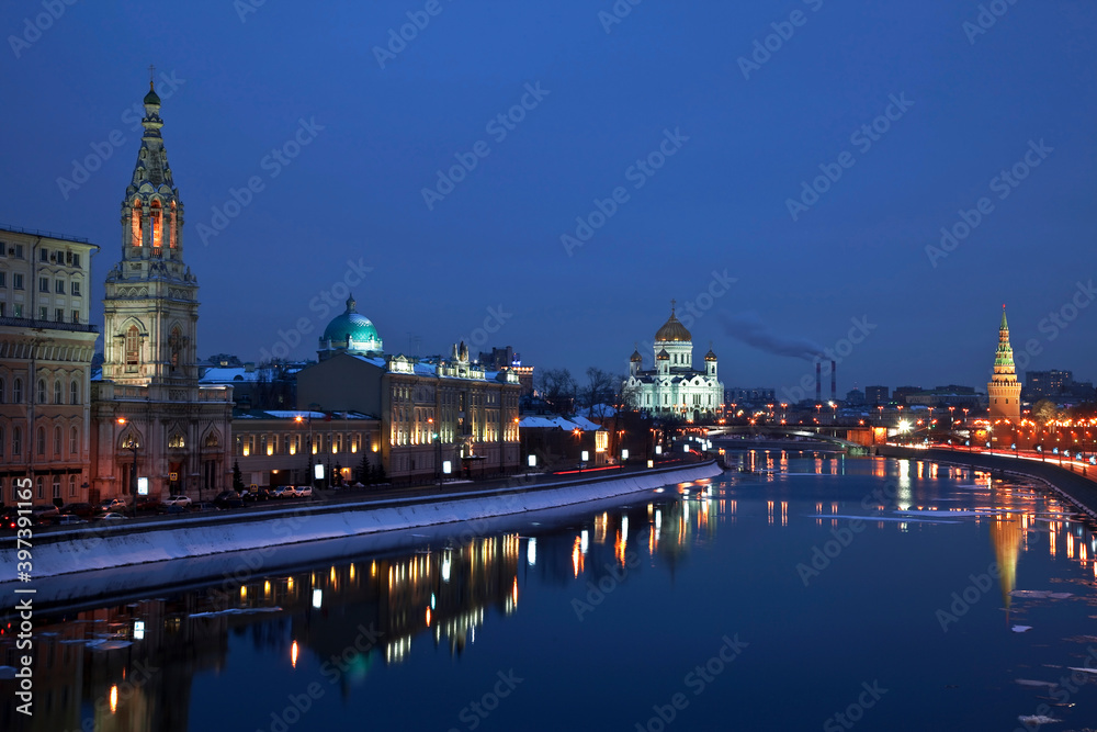 View of winter night Moscow and the Moscow river from the Bolshoy Moskvoretsky bridge. Moscow, Russia View of winter night Moscow and the Moscow river from the Bolshoy Moskvoretsky bridge. Moscow, Russia