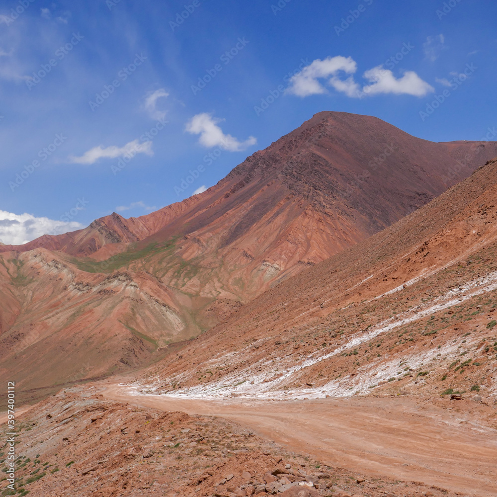 Fototapeta premium Landscape view of high altitude Pamir Highway at Kyzyl Art pass in Trans Alay or Trans Alai range between borders of Kyrgyzstan and Tajikistan