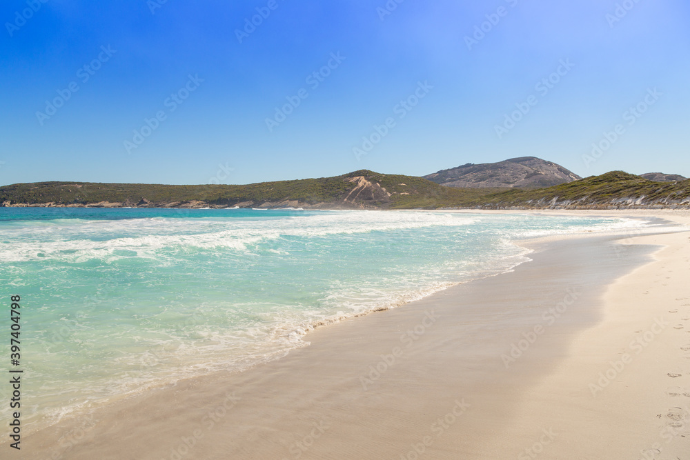 Look to the Sea from the beach of the Hellfire Bay in the Cape Le Grand Nationalpark east of Esperance in Western Australia