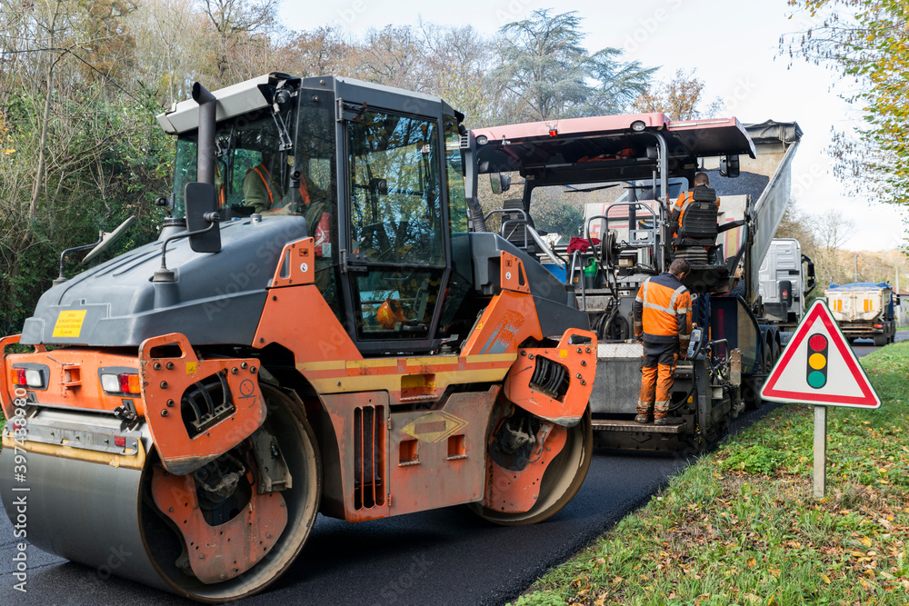 Réfection d'un réseau routier secondaire Réfection d'un réseau routier secondaire