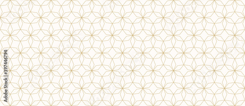 Abstract geometric seamless pattern in Arabian style. Golden lines texture, elegant floral lattice, mesh, weave. Oriental traditional luxury background. Subtle gold ornament. Vector modern design